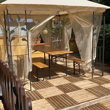 Tatil Evi Dai Tre Aratri Rossi Casa Buraccio